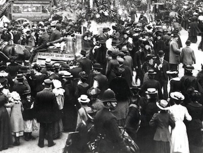 kensington-high-street-royal-celebration-1903-rchm-copy