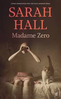 Hall-Madame-Zero